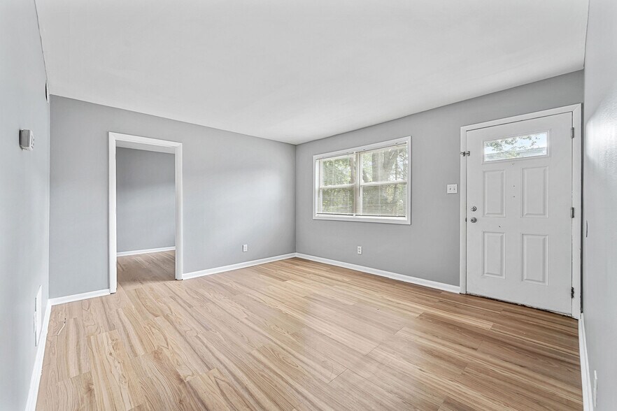 More Photos Of 415 Hamilton Ave, Blackwood Apartments For Sale