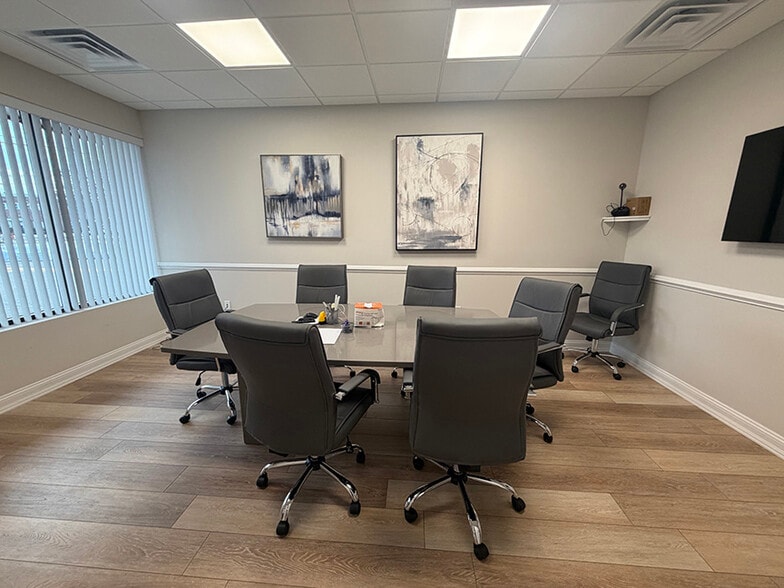 More Photos Of 293 Lafayette Ave, Hawthorne Storefront Retail Office For Sale