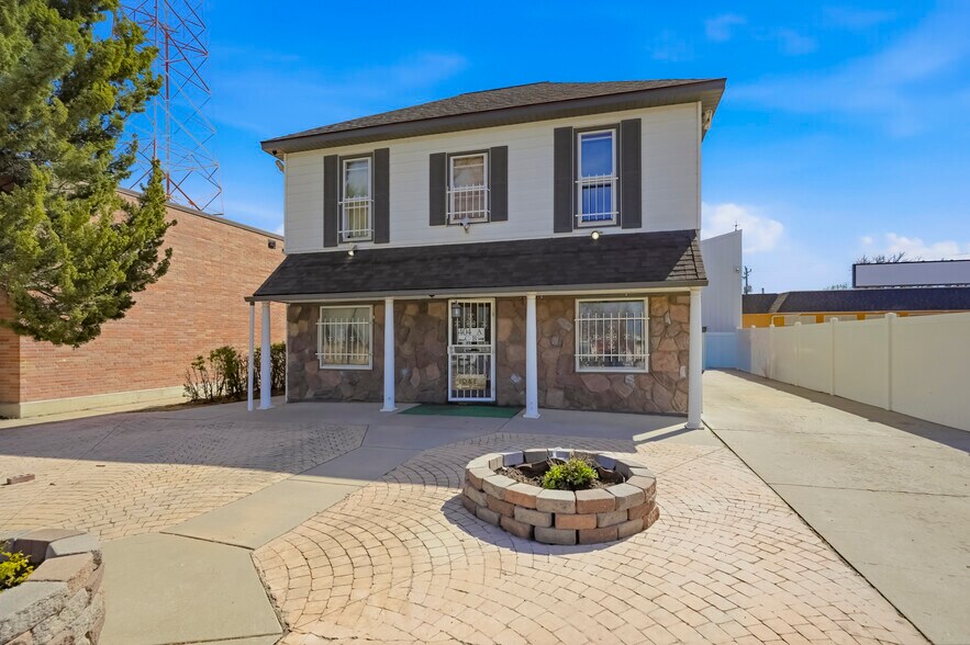 Primary Photo Of 404 State St, Fort Morgan Apartments For Sale