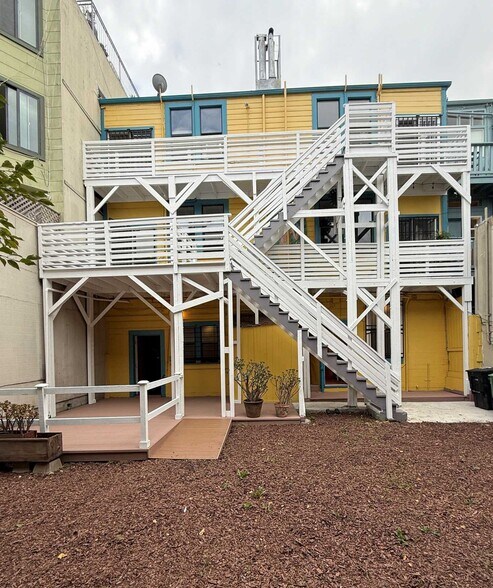 More Photos Of 736 14th St, San Francisco Apartments For Sale