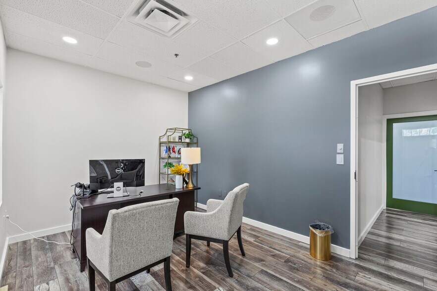 More Photos Of 14230 Park Center Dr, Laurel Office For Lease