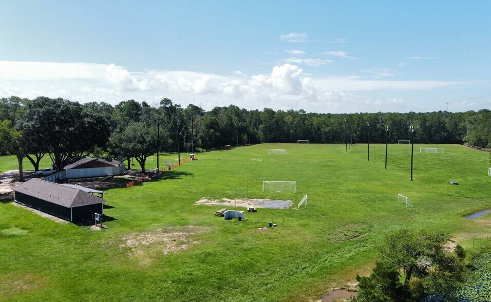 More Photos Of 26003 TX-321, Cleveland Land For Lease
