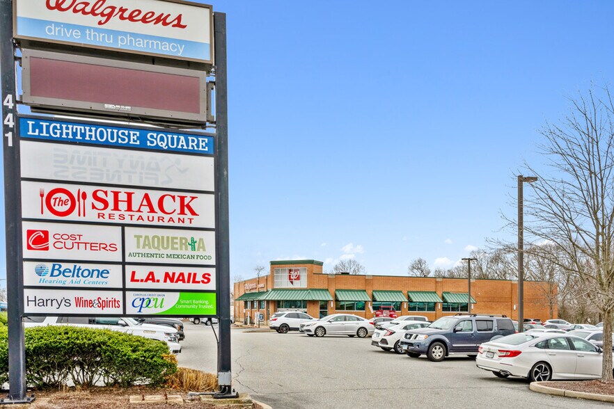 More Photos Of 441 Long Hill Rd, Groton Drugstore For Sale