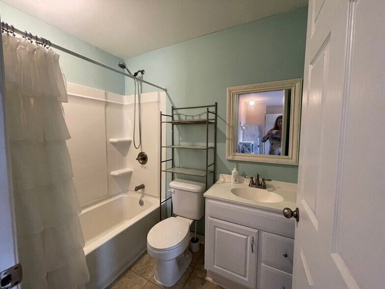 More Photos Of 10599 Highway 119, Alabaster Office Residential For Sale