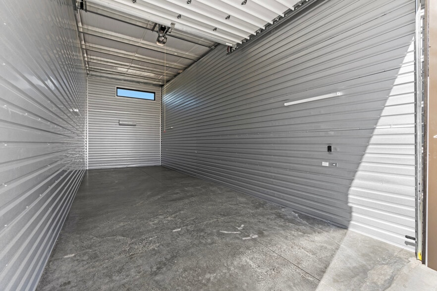 More Photos Of 6370 N Virginia St, Reno Self Storage For Sale