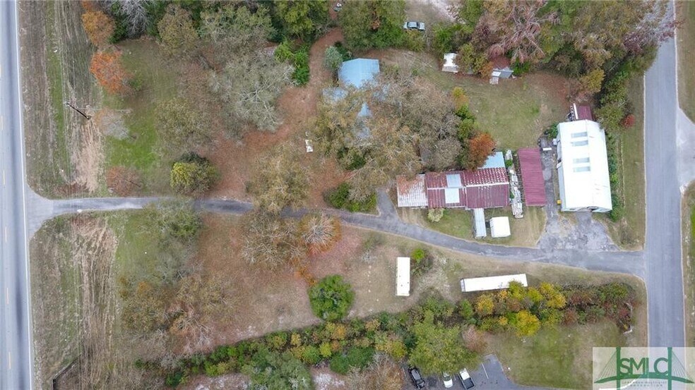 More Photos Of 895 W Highway 80, Eden General Retail For Sale