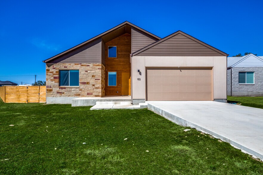 More Photos Of , Blanco Multifamily For Sale