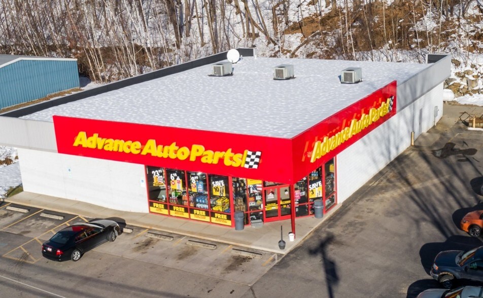 More Photos Of 65 River Rd, Mexico Freestanding For Sale