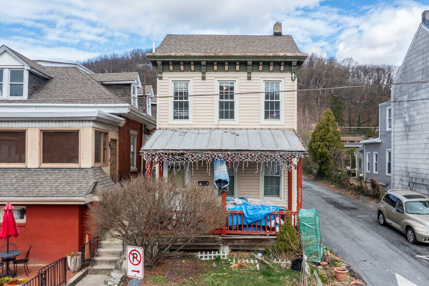 More Photos Of 2201 Perkiomen Ave, Mount Penn Restaurant For Sale