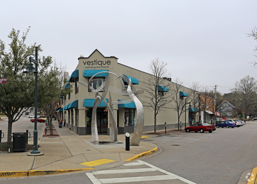 Primary Photo Of 631 Harden St, Columbia Storefront For Lease