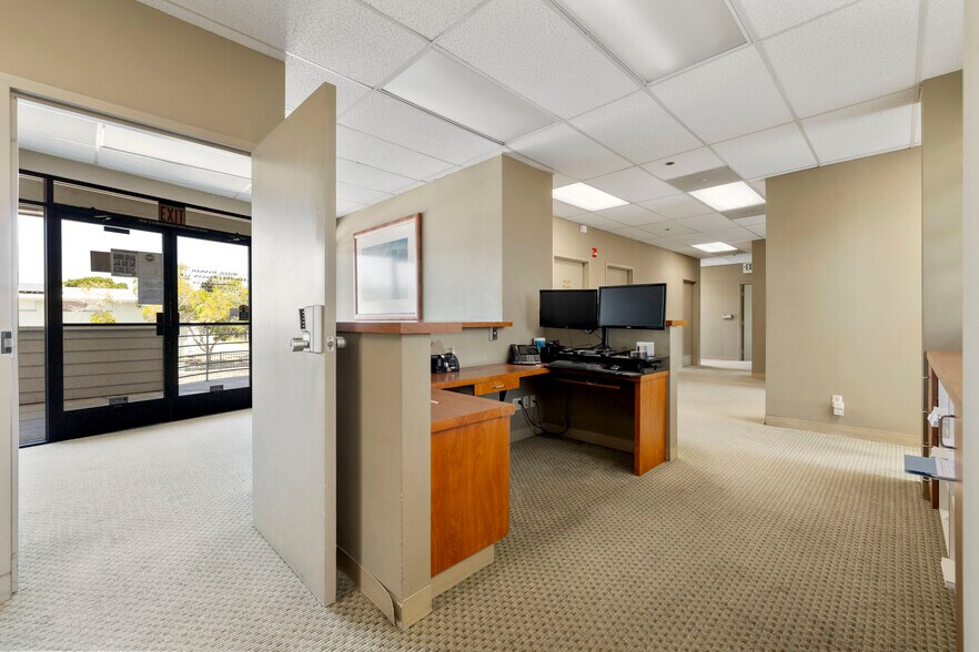 More Photos Of 600 Ocean St, Santa Cruz Medical For Sale