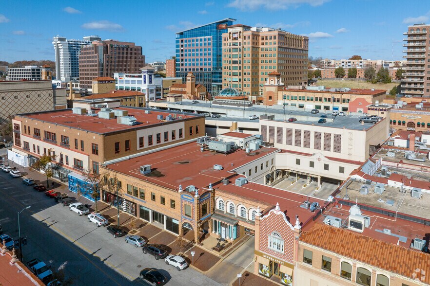 More Photos Of 420 Nichols Rd, Kansas City Coworking Space