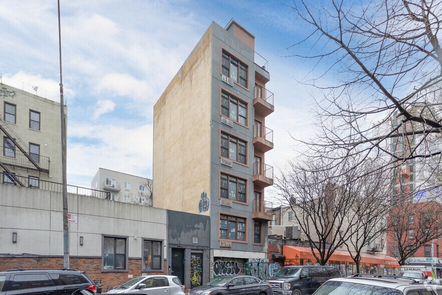 Primary Photo Of 135 Boerum St, Brooklyn Apartments For Sale