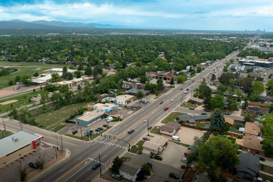 More Photos Of 6579 S Broadway, Littleton General Retail For Lease