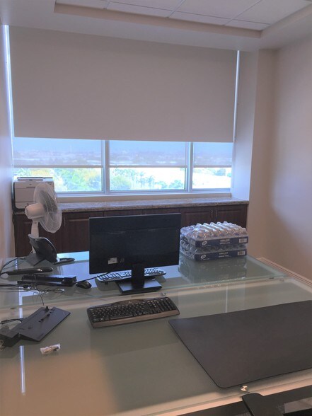 More Photos Of 2301 NW 87th Ave, Doral Office Residential For Lease