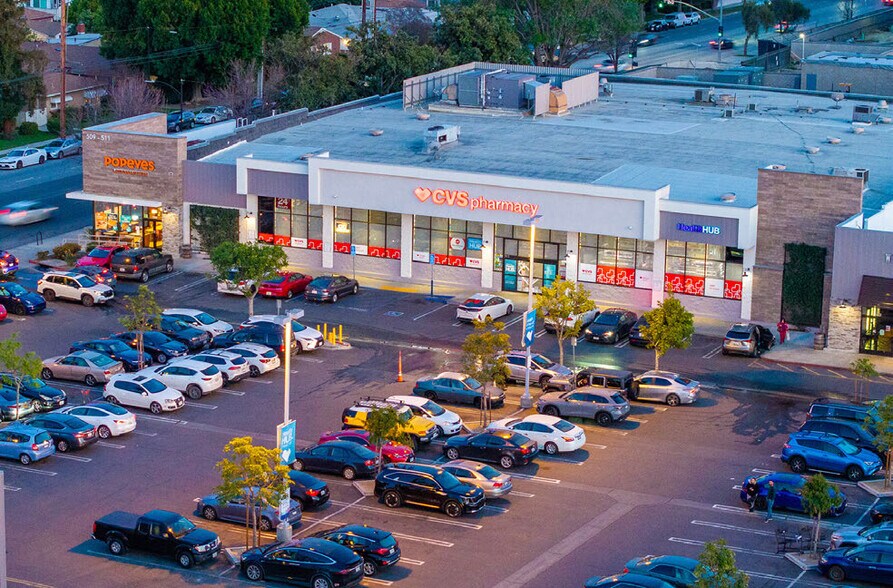 More Photos Of 509-531 N Hollywood Way, Burbank Unknown For Lease