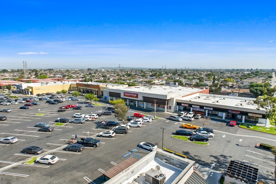 More Photos Of 7932-7942 Valley View St, Buena Park General Retail For Lease