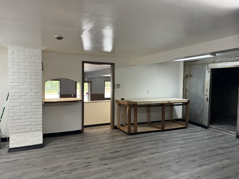 More Photos Of 167 Slater Ave, Jewett City Storefront Retail Office For Lease