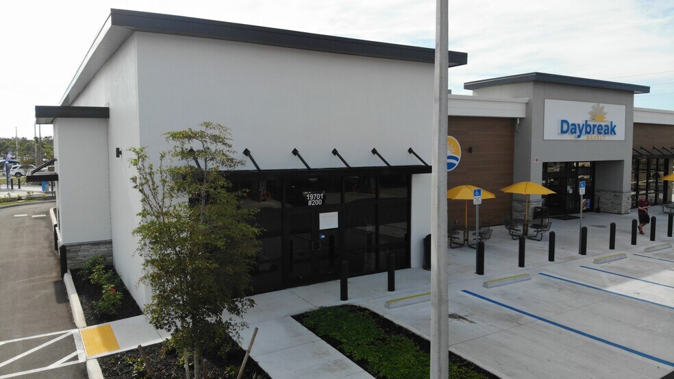 More Photos Of 19701 Cochran Blvd, Port Charlotte Convenience Store For Lease