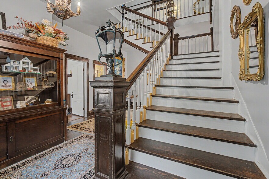 More Photos Of 118 Hwy 309 S, Byhalia Lodge Meeting Hall For Sale