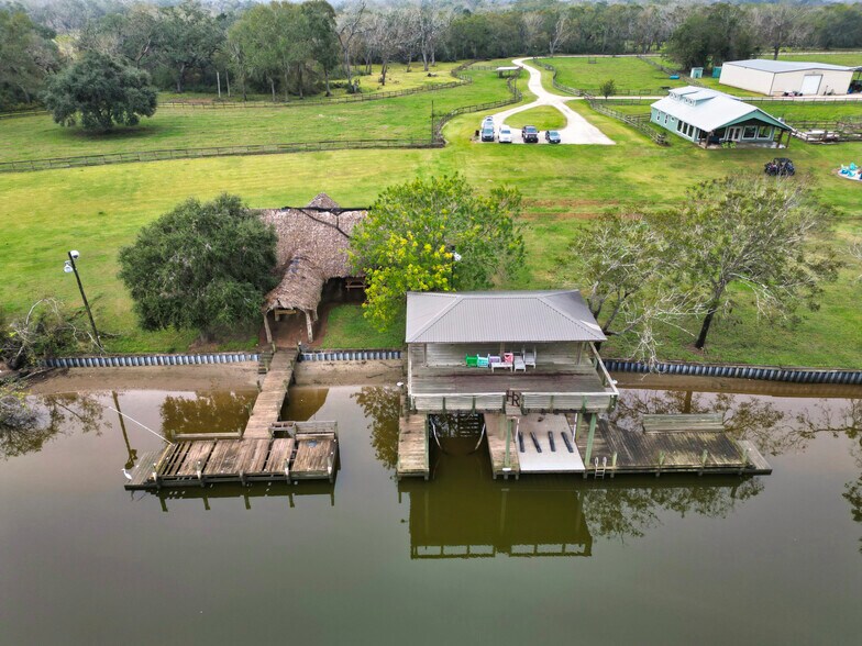 More Photos Of 3559 FM 521 Rd, Brazoria Specialty For Sale