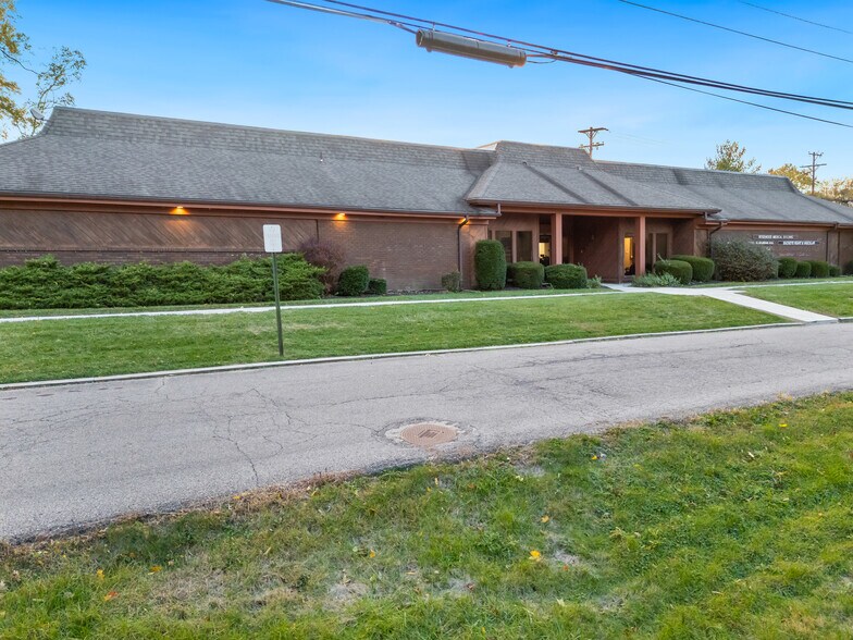 More Photos Of 5538 Philadelphia Dr, Dayton Medical For Sale