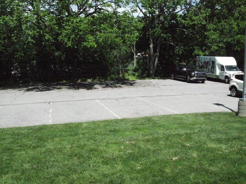 More Photos Of 4101 W Tilghman St, Allentown Office For Lease