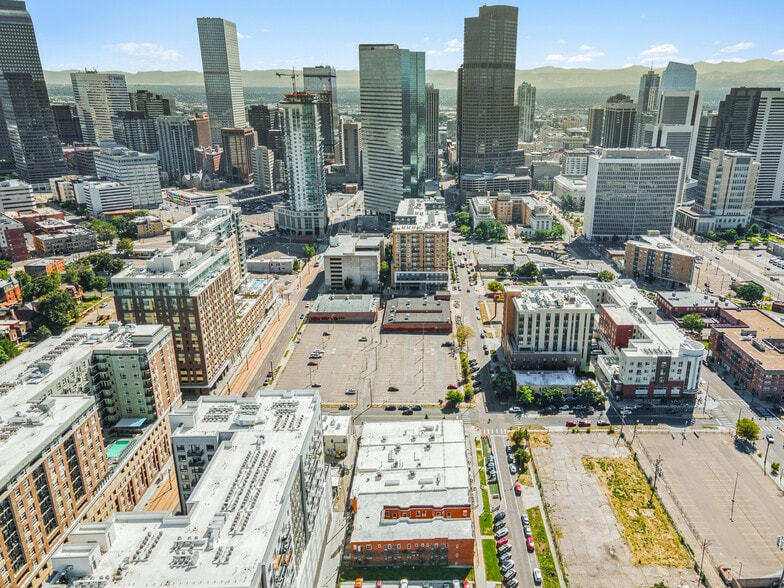 More Photos Of 2200-2220 California St, Denver Restaurant For Sale