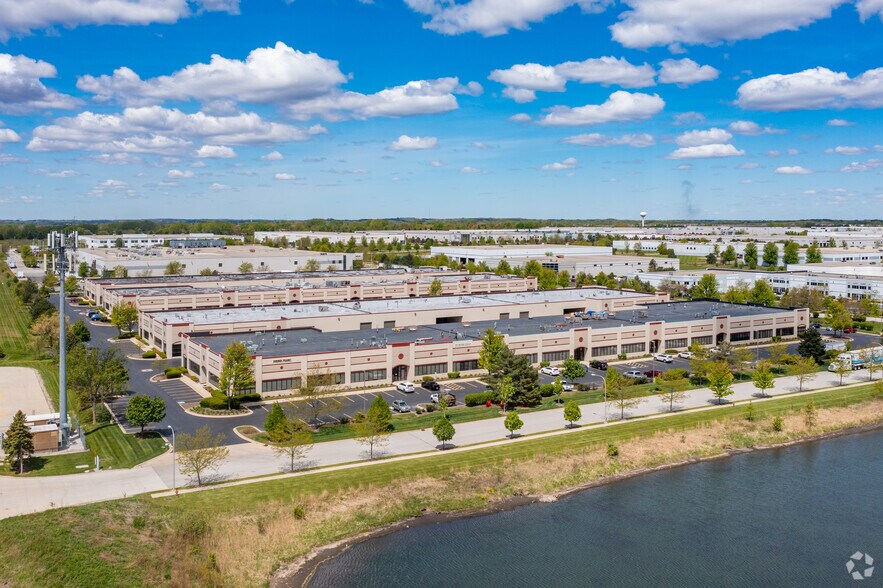 More Photos Of 2511 Technology Dr, Elgin Unknown For Lease