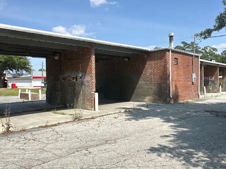More Photos Of 314 US Highway 64 W, Plymouth Carwash For Sale