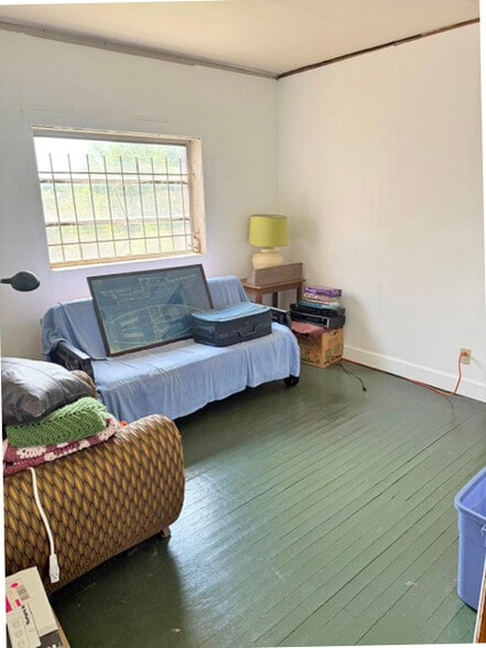 More Photos Of 1840 Thomasville Dr SE, Atlanta Religious Facility For Sale