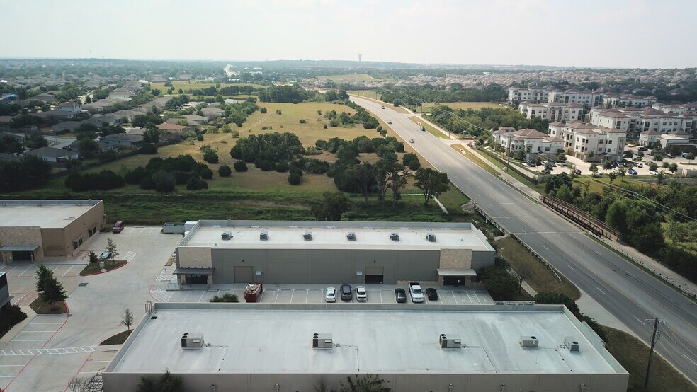 More Photos Of 190 N Bagdad Rd - Building E, Leander Warehouse For Lease