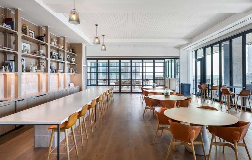 More Photos Of 501 Commerce, Nashville Office For Lease