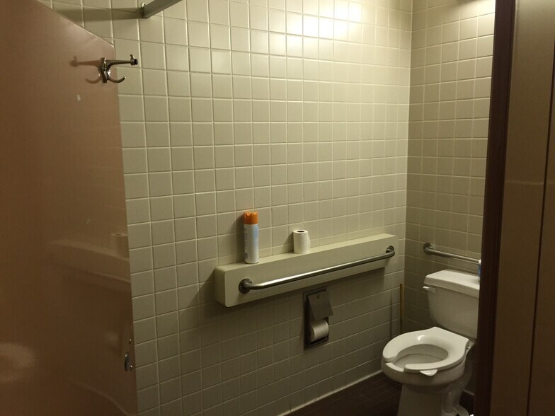 More Photos Of 1400 N Dutton Ave, Santa Rosa Medical For Sale