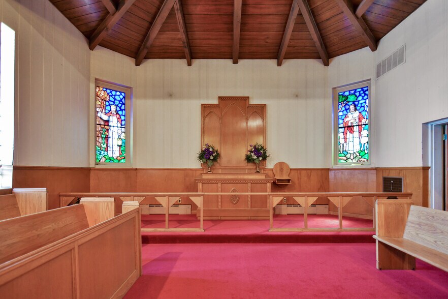 More Photos Of 163 E Haverhill St, Lawrence Religious Facility For Sale