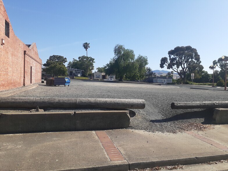More Photos Of 300 H St, Antioch Office For Sale