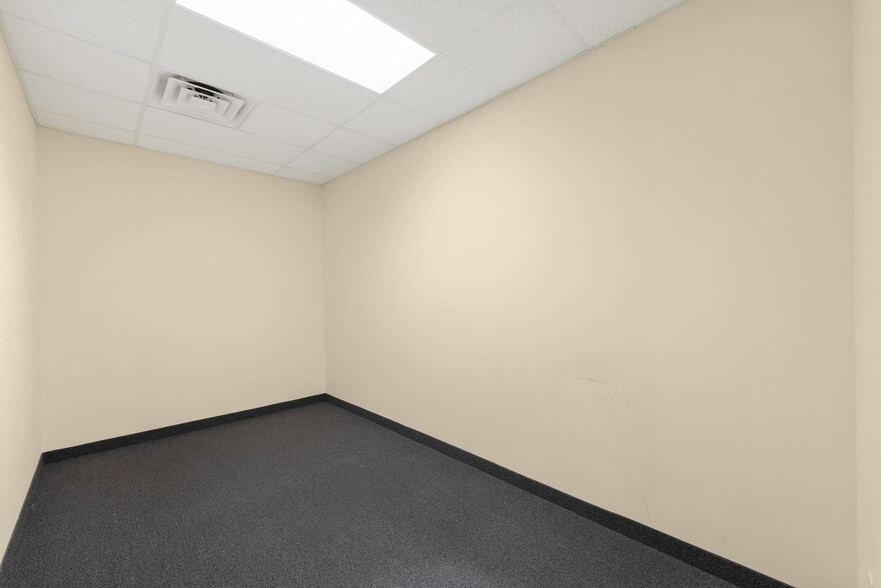 More Photos Of 160 Bethlehem Pike, Colmar Freestanding For Lease