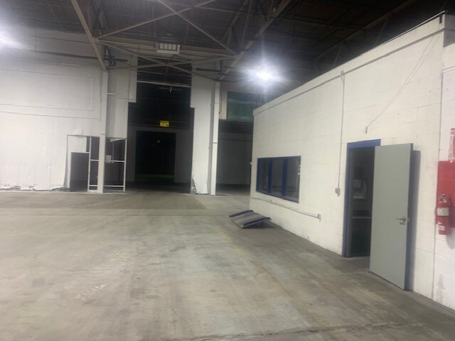 More Photos Of 1601 Hunter Ave, Niles Warehouse For Lease