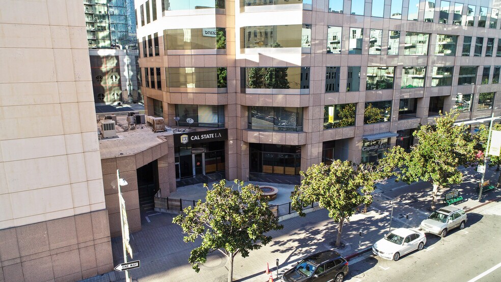 More Photos Of 801 S Grand Ave, Los Angeles Office For Lease