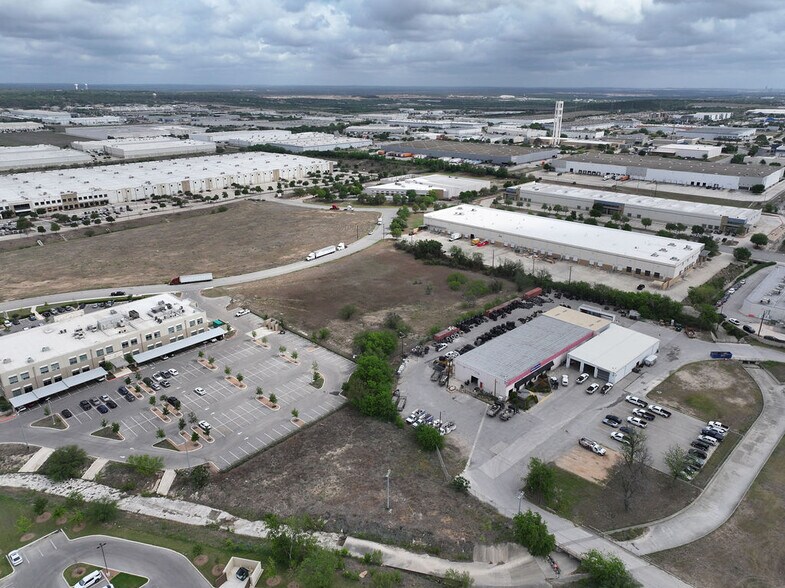 More Photos Of Verde Parkway, Schertz Land For Sale