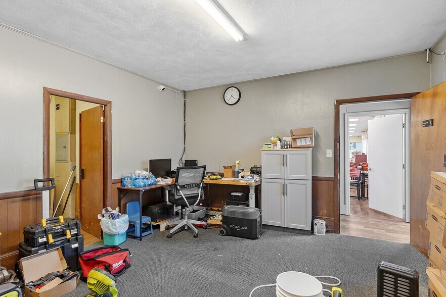 More Photos Of 295 Boston Rd, Billerica General Retail For Sale