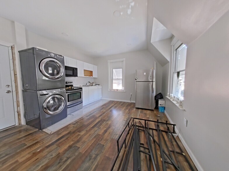 More Photos Of 5331 Wayne Ave, Philadelphia Apartments For Sale