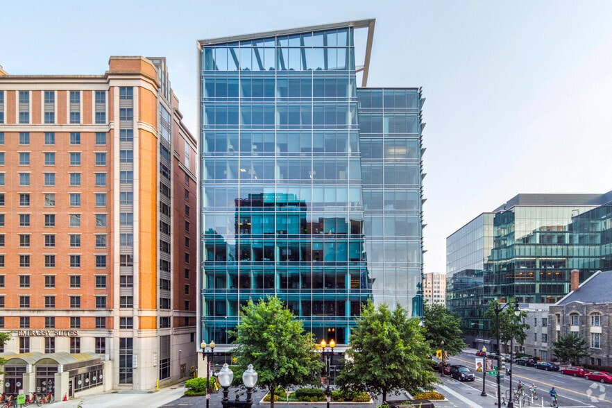 More Photos Of 1050 K St NW, Washington Office For Lease