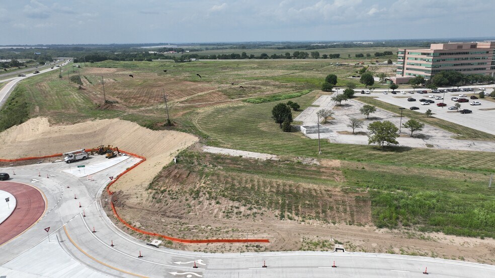 More Photos Of I-29 Hwy, Kansas City Land For Sale