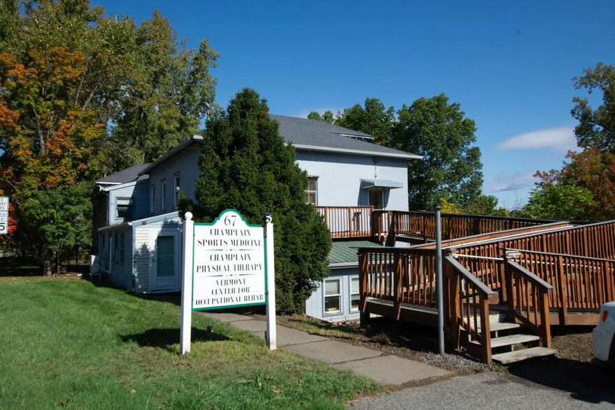 Primary Photo Of 67 Lincoln St, Essex Junction Office For Lease
