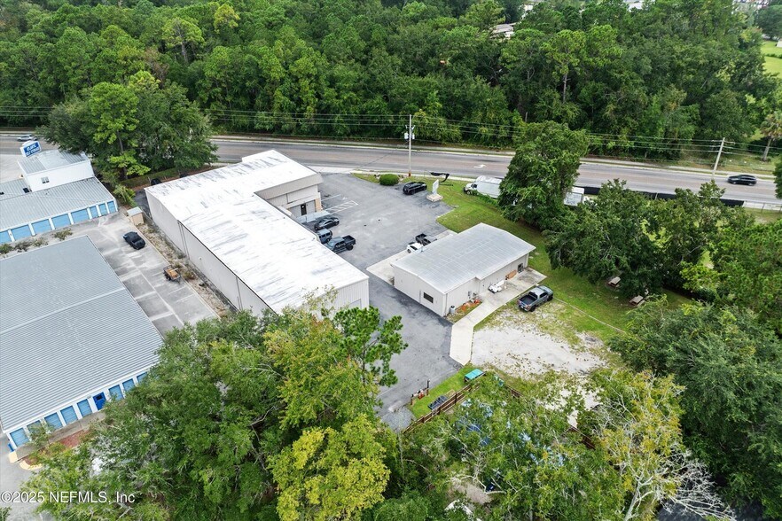 More Photos Of 3787 Old Middleburg Rd, Jacksonville Office For Sale