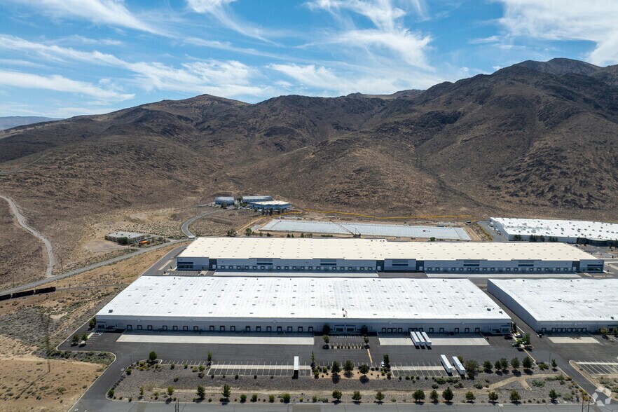 More Photos Of 775 Waltham Way, Sparks Distribution For Lease