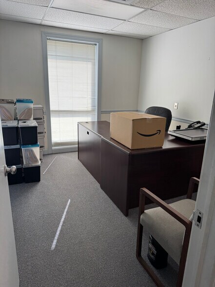 More Photos Of 508 N Commerce Ave, Front Royal Bank For Sale