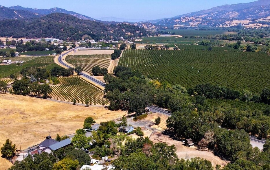 More Photos Of 14600 S Highway 101, Hopland Winery Vineyard For Sale