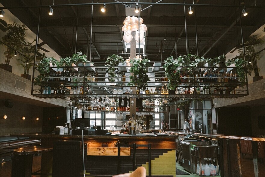 More Photos Of 150 NW 24th St, Miami Restaurant For Sale